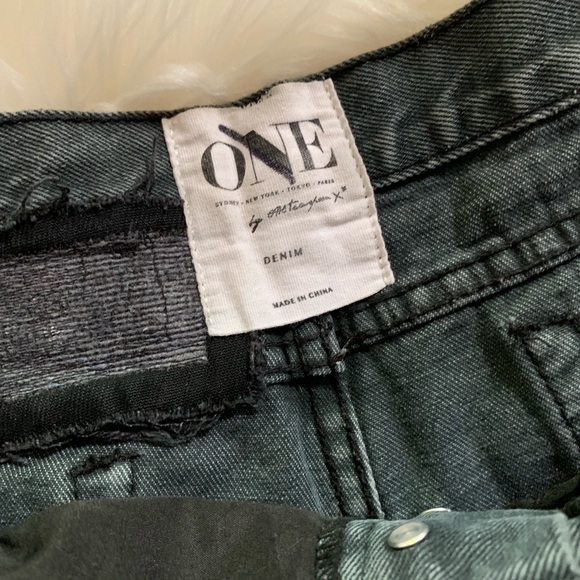 ONE TEASPOON▪️Bonita Distressed Shorts. 31 C28 - Picture 2 of 4